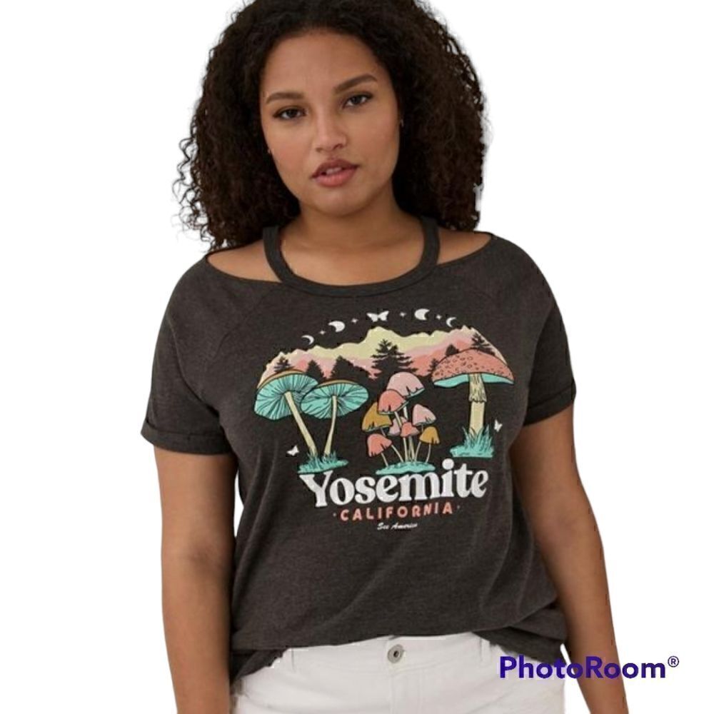 6X 30W Torrid Grey Yosemite California Cold Shoulder Tee Mushroom Hippie Nature
